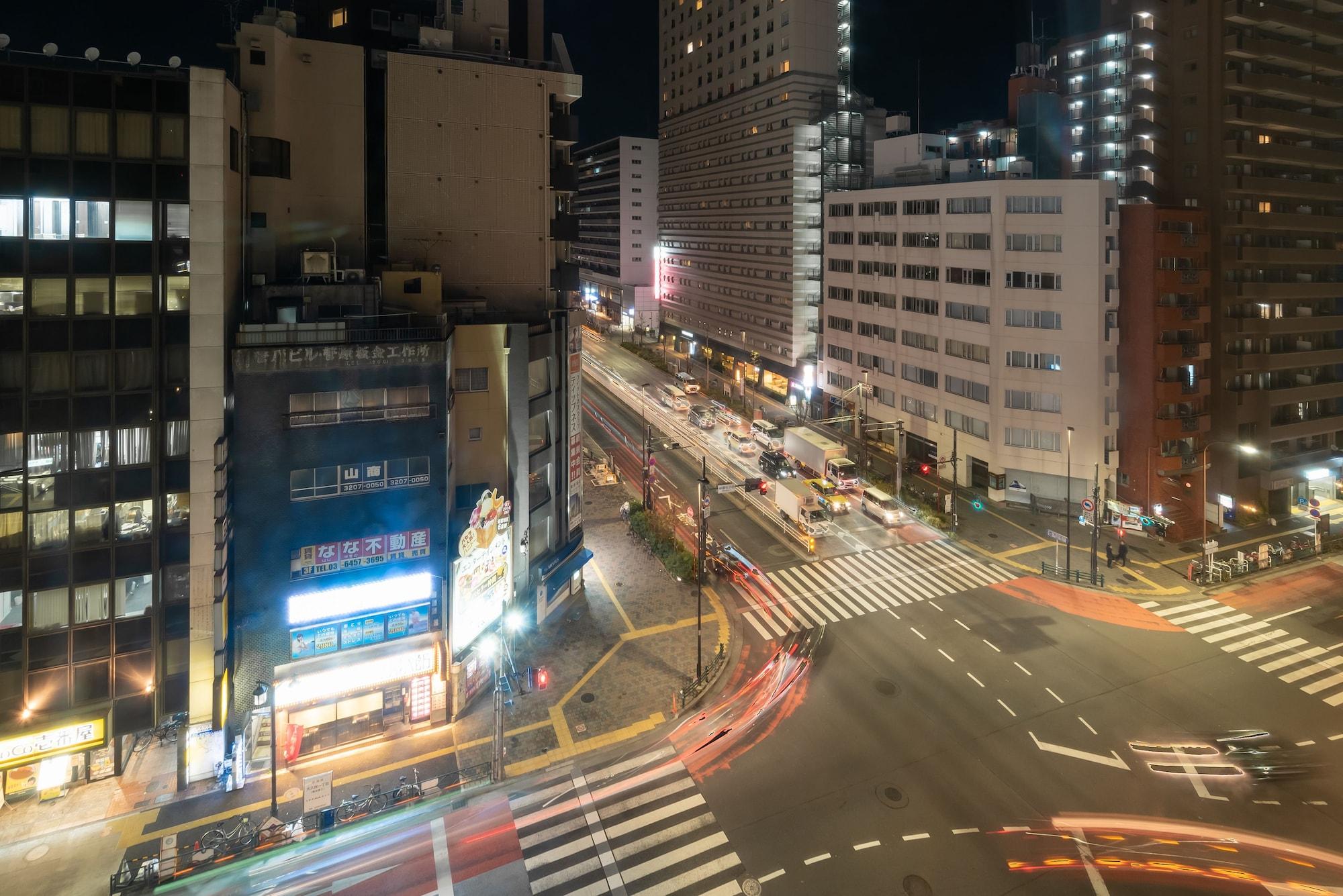 E Hotel Higashi Shinjuku Tóquio Exterior foto