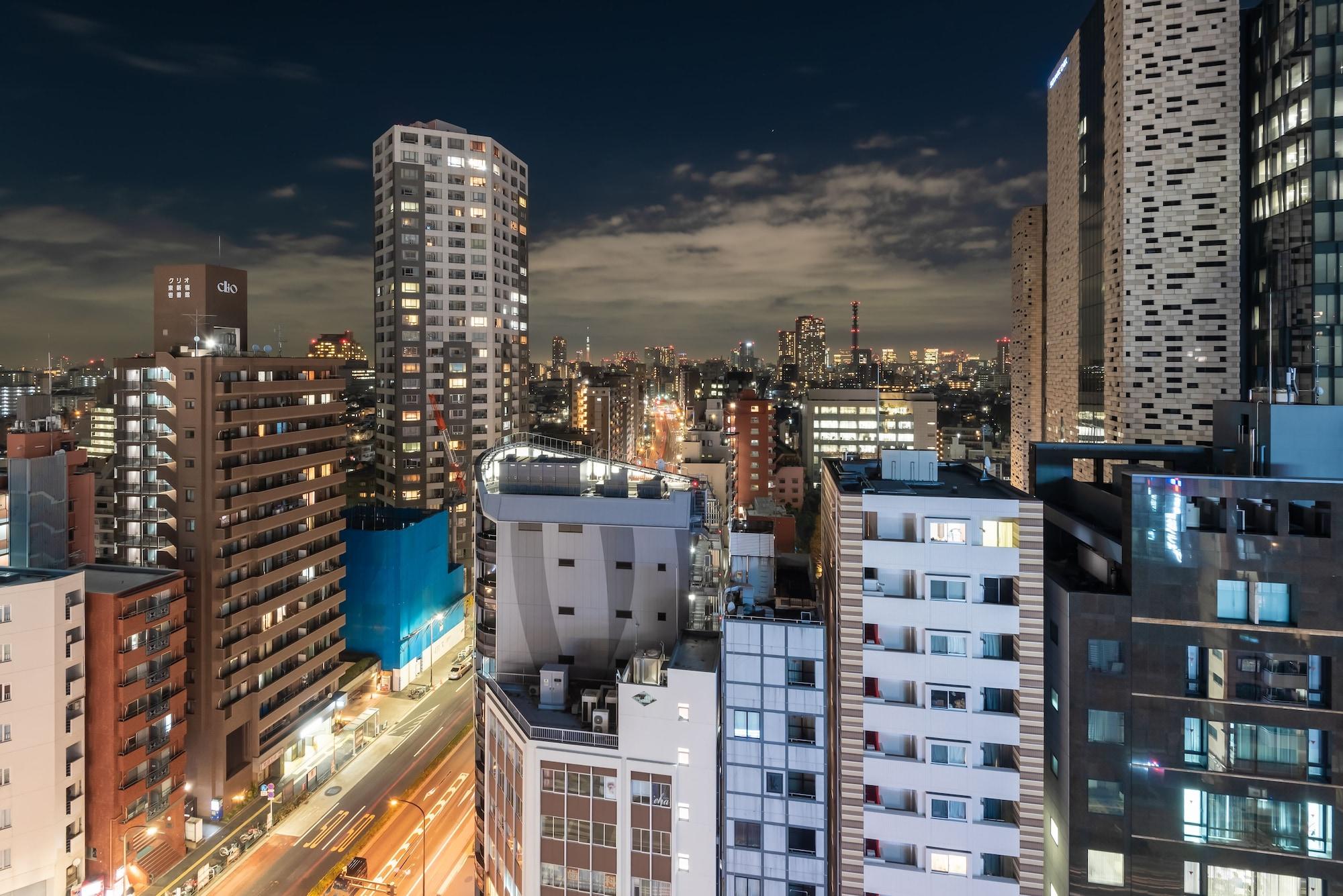 E Hotel Higashi Shinjuku Tóquio Exterior foto